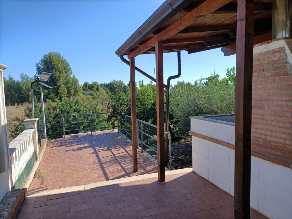 La Taverna Di Angela Amendolara Exterior foto